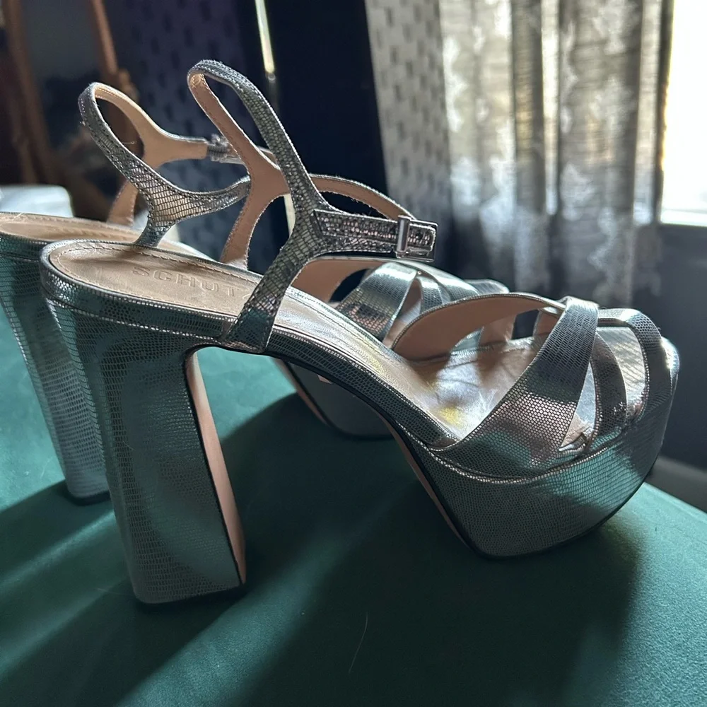 SCHUTZ Shiny Silver Platform Sandals